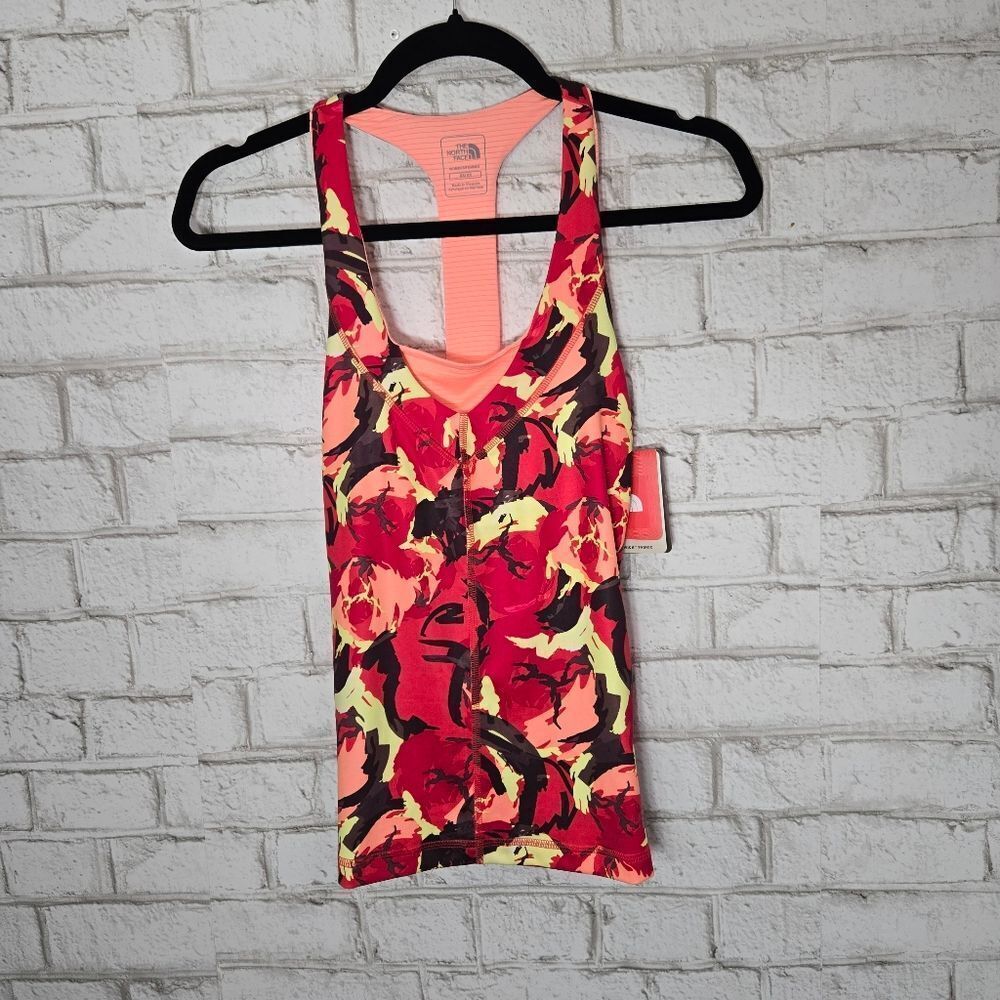 NWT The North Face athletic tank